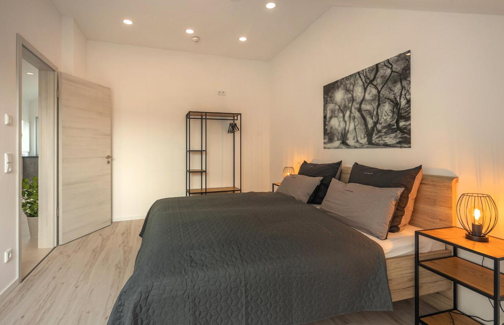 Sweethome - Apartment Poing